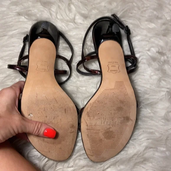 Like new Stuart Weitzman Tortoise Sandal